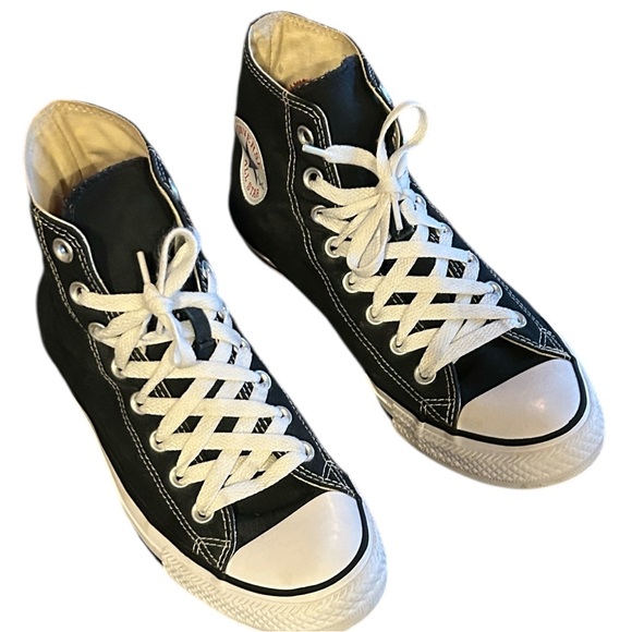 Converse Unisex Black High-Tops - Picture 1 of 7